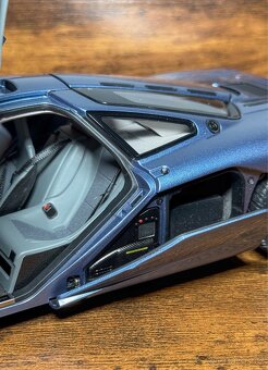 LCD Models - McLaren F1, Ice Blue, 1:18 - 10