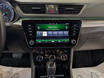 Škoda Superb KOMBI 1.4TSi 110kW DSG STYLE - 10