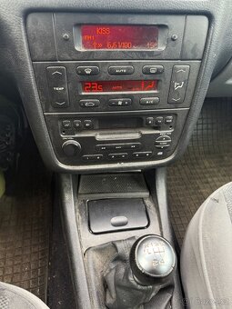 406 2.0 HDI  (79 kW). - 10