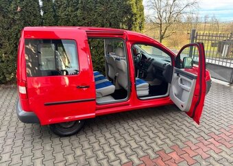 Volkswagen Caddy 1,4i Life, 1 Majitel , klima benzín - 10