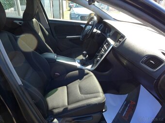Volvo V60 1,6 D DIGI AC NAVI SERVIS 1.M - 10