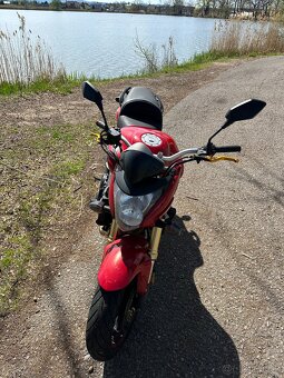 Honda Hornet 600 - 10