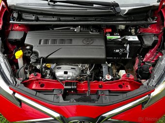 Toyota Yaris Automat 1.3 Benzin73KW Rok:2017Najeto:40tis.km - 10