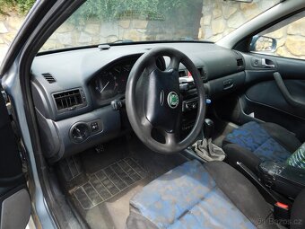Škoda Octavia 1,6 benzín+LPG - 10