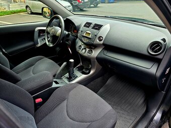 Toyota RAV 4, 2.0i, 112kw, 2007, pouze 108 tkm - 10