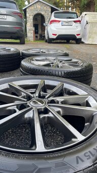 Prodám alu kola Borbet 15” s pneu Barum Bravuris - 10