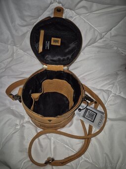 ...kožený báglík - 10