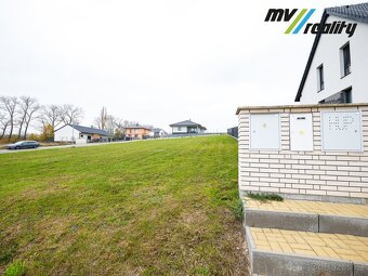 Dobrovice, prodej pozemku o celkové výměře 1 282 m2 - 10