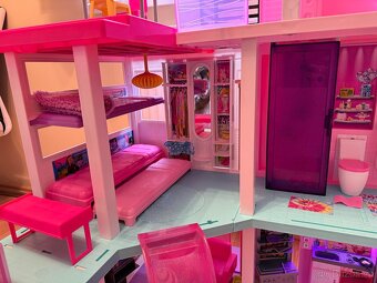 BARBIE VELKÝ DREAMHOUSE DELUXE dům vila s výtahem, bazén - 10