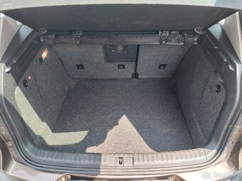 Volkswagen Tiguan 2.0 tdi, 103 kW, 10/2012, tažné, navi - 10