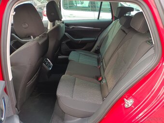 Škoda Octavia 4 iV Combi Style 1.4TSI - záruka Autodraftu - 10