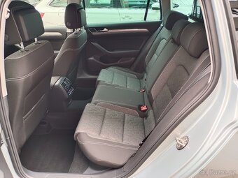 VW Passat B8 Variant 2.0TDI 110kW DSG Full LED 38tkm ACC kam - 10