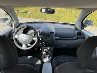 VW New Beetle 2.0 Benzín 85kW - 10