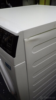 Sušička prádla AEG 9000 AbsolutCare Plus TR958M6CC - 10