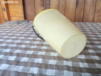 Retro plastové kuchyňské předměty - 10