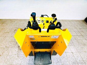 Pásový mininakladač Gorila GH680X doprava ZDARMA KUBOTA - 10