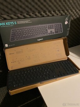 [V ZÁRUCE] Logitech MX Master 3S a MX Keys S, CZ/SK layout - 10