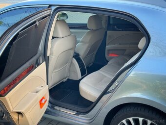 Škoda Superb 2 2.0 TDI DSG 125kw Exclusive - 10
