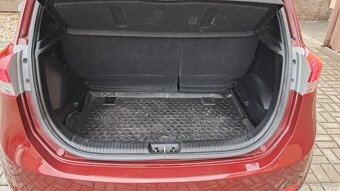 Hyundai ix20, 1.4i / najeto 25 000 KM 1.MAJITEL - 10