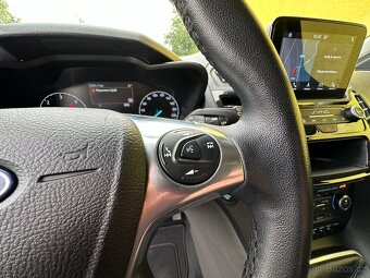 Ford Tourneo Connect 1.5TDCi/88kW 1.Maj. 7.Míst. r.v.2019 - 10