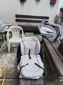 Kočárek Chicco trojkombinace - 10