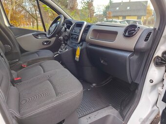 RENAULT TRAFIC 1.6 89kW ROK 2017 - 10
