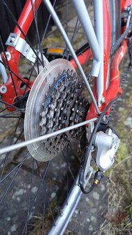 Trekingové kolo - 10