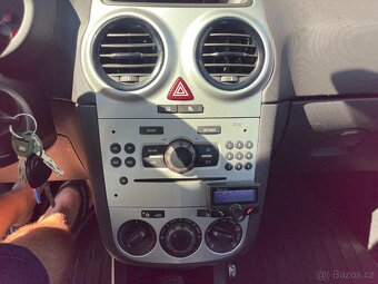 Opel Corsa 1,3 CDTi Serviska, Tažné, Klima - 10