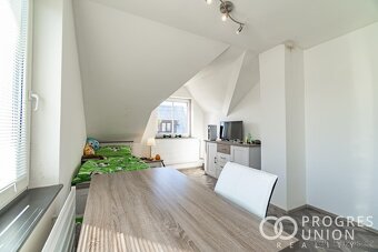 Nabízíme k prodeji luxusní dům ve Studénce - 10
