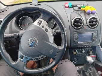 Nissan qashqai 1.6i tekna - 10