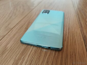 Samsung Galaxy A71- 6,7" AMOLED FULL HD+/128GB/ 6GB/NFC/GPS - 10