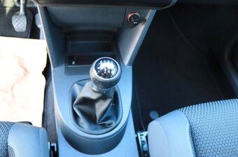 VW Toran /2012/Benzin 1.2. -77kw/ 7 MIST - 10