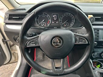Skoda Superb 2018 - 10