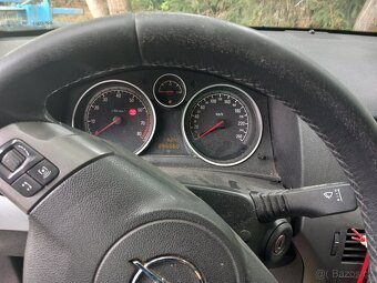Opel Astra 2006 Combi 1,6 benzín - 10