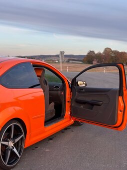 Ford focus ST 225 - 10