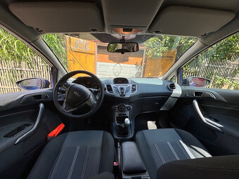 Ford Fiesta - 10