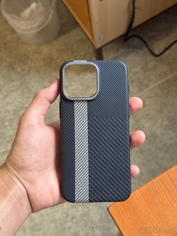 Pouzdro na iPhone 15 Pro Max - 10