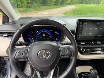Toyota Corolla 1.8 Hybrid - Executive VIP - 10