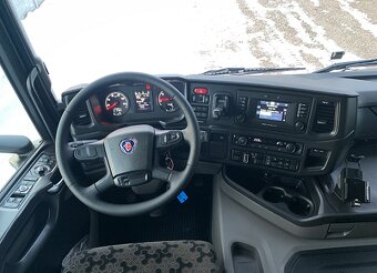 Scania G450 XT - 6x4 - třístranný sklápěč - 10