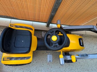 Traktor na šlapání s nakladačem a bagrem Builder - 10