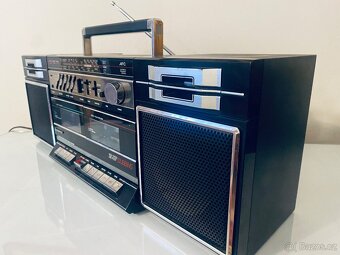 Radiomagnetofon Sanyo MW 211 LO, rok 1988 - 10