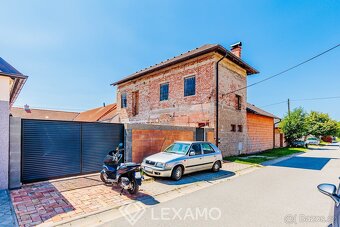Prodej rodinného domu 416 m² - Hevlín, ev.č. 00285 - 10