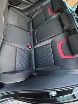 Škoda Octavia RS III 3 2.0 TDI 135 kW 4×4 DSG - 10