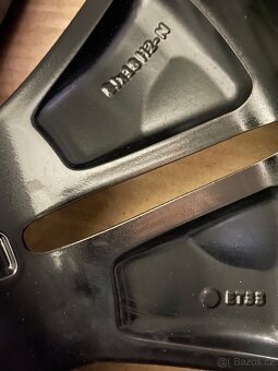 Orig zimni Mercedes Cls w257 c257 + 245/45/18 100% - 10