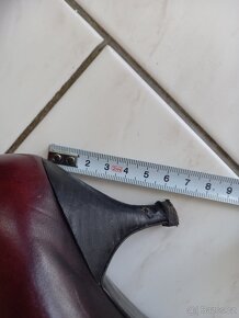 Vínové lodičky Tamaris vel.37 - 10