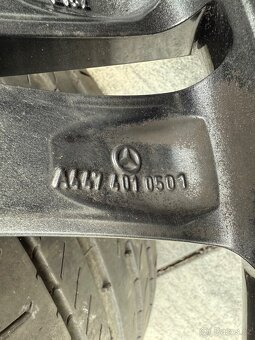 Letní kola 18” Mercedes V class W447 original 245/45/18 - 10