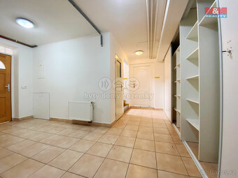 Prodej obchodu, 375 m², Dačice, ul. Hradecká - 10