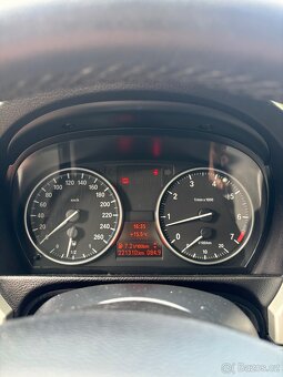 BMW e90 - 10