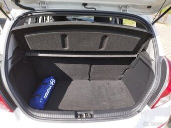 Hyundai I20 1.2 benzín původ ČR,najeto 45tis.km. - 10