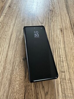 Samsung Z Fold 5 256gb - 10
